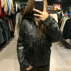 (657) アディダス オリジナルス ポケット レディース ウィンドブレーカー ジャケット ブラック