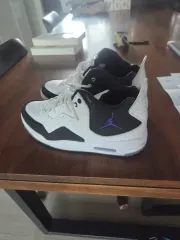 ナイキ エア ジョーダン コートサイド 23 箱なし