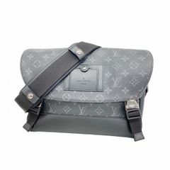 Item thumbnail for item c22d30c5-e64a-48c8-8bdd-b1e93a6b1c8d