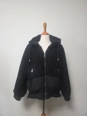 ブラック ボア アウター