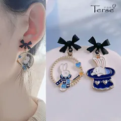 マジックウサギピアス アシンメトリー シルクハット ゴシック ロマンティック ファンタジー ユニーク 遊び心 おしゃれ 春夏 秋冬 お出かけ デート パーティー イベント 女子会 普段使い プレゼント ギフト 母の日 誕生日 送料無料 即購入OK