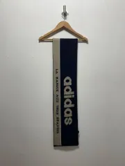 アディダス ネイビー マフラー