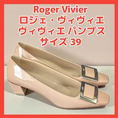 2026年最新】roger vivierの人気アイテム - メルカリ