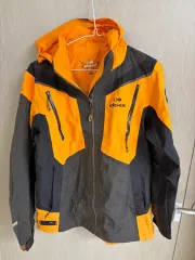 アイダー 登山 ジャケット