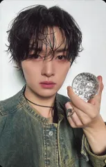 StrayKids 初回限定盤A LeeKnow Hollow 黒