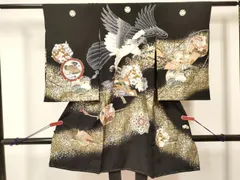 平和屋着物[]お宮参り　男の子　祝着　産着　初着　のしめ　鷹　鷲　梅松文　暈し染め　金銀彩　逸品　DABA3761ma