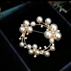 【最安値】パールブローチ 卒業式 入学式 コサージュ 結婚式 発表会 パーティー 高見え お呼ばれ 参観日 フォーマル セミフォーマル 入園式 卒園式