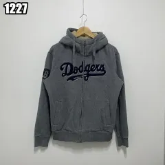 L MLB ニューヨーク・ヤンキース ボアファー ジップアップジャケット