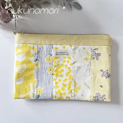 New フラットポーチ