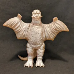 バンダイ ルーツ オブ ウルトラマン ソフビ3体セット 2001