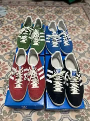 アディダス ガゼルOG グリーン/ブルー/レッド 出品