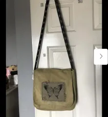 HOT Topic ヴィンテージ感じ Tシャツ