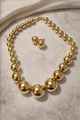 ボールチェーン　ネックレス　ピアス　ゴールドカラー