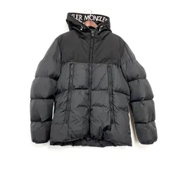 【中古品】MONCLER モンクレール MONTCLAR GIUBBOTTO HOODED DOWN JACKET D20914132085 モンクラー フーデッド ダウンジャケット アウター 【141-250127-as-17-izu】