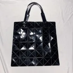 BAO BAO ISSEY MIYAKE バオバオイッセイミヤケ バッグ