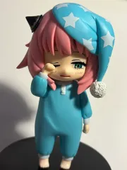 アーニャ フィギュア