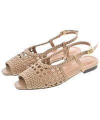 Item thumbnail for item cdf04d12-8f8a-40d2-b777-69977e98ed84