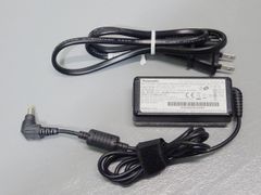 Panasonic　CF-AA1625A M4　電源アダプター　動作確認済み　ノートパソコン　16V2.5A