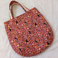 和柄　丸型　トートバッグ　ハンドメイド　金彩生地　猫　花　インバウンド　お土産