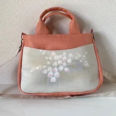 【愛香】帯バッグ?白い小花? 名古屋帯 マグネット付き前面外ポケット ツーウェイバッグ 手提げ ショルダー 一点もの 帯地 リメイク品 ハンドメイド 着物 和装 洋装 ピンク ホワイト 花柄 管理番号：330-1590