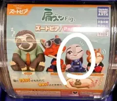 ズートピア 肩ズン ガチャ フィギュア ジュディ