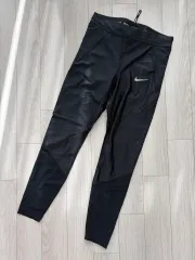 ナイキ ドライフィット ランニング レギンス M ブラック