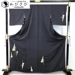 付下げ モダンな三角模様 金銀彩 藤煤竹色 縮緬 しつけ糸 K-4937