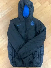 ナイキ インテル・ミラノ 中綿 パディングジャケット 2026年最新】nike