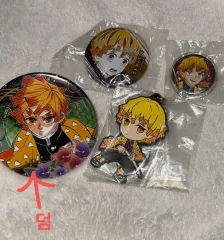 3個 まとめ + おまけ付き) 鬼滅の刃 我妻 善逸 バッジ / ラバー キーホルダー