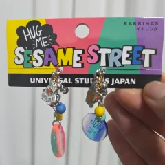 セミストリート エルモ usj ユニバーサル イヤリング グッズ キャラクター商品