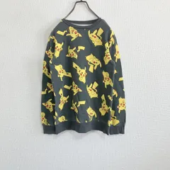 【総柄】Pokemon ポケットモンスター　ピカチュウ　スウェットトレーナー　カーキ　S相当