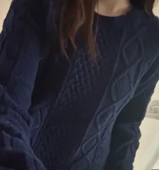 ユニクロ ネイビー ケーブル ニット セーター ケーブル編み エイブリー