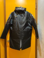 【H3-27】◇ ミズノ　Fサイズ　箱根駅伝　ベンチコート　ブラック/ゴールド