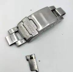 ・中古品 腕時計 部品 シチズン 0510-K16024 バックル 中留め クラスプ 尾錠 ベルト バンド ストラップ