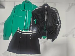 ワック 緑アウター