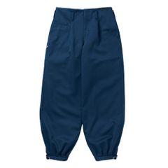 Item thumbnail for item fd6bb86d-4a5c-49e0-8c9d-c7d6f3bdf1bd