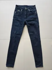 GUESS インディゴデニム スキニージーン 26