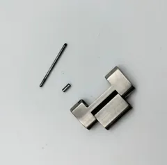 ・中古品 腕時計 部品 セイコー スピリット 7B25-0AE0 ベルトの2コマ目 2段目 Cピン付き