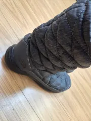 THE NORTH FACE ザノースフェイス キルティング 防寒 ブーツ 230mm サイズです- カラーは グレー です