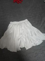白シフォンフレアスカート