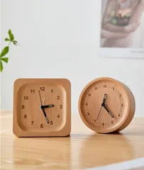 置時計 アナログ 無垢材 おしゃれ 木製 ミニサイズ 卓上時計 電池式 シンプル　ケヤキ　アラーム　北欧風　目覚まし時計