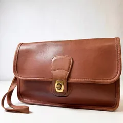 ✨BCランク　 COACH　old coach　vintage　 Turn lock　clutch bag　Pouch　small bag　brown　glove-tanned leather　USA　9832
