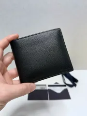 (正規品/A+) PRADA プラダ サフィアーノ エンボスロゴ 二つ折り財布 ブラック