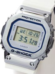 極美品】G-SHOCK 30周年モデル イルクジ GMD-W5601K-7JR - メルカリ