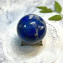 【E17550】 ラピスラズリ  球　48㎜　ラピスラズリ球　スフィア　黄鉄鉱　パイライト　アラビアの夜空 天然石 パワーストーン