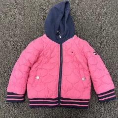 100 Tommy Hilfiger トミーヒルフィガー キッズ キルティング アウター 100サイズ ピンク