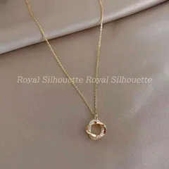 ネックレス ペンダント ゴールドカラー 金色 フェイクストーン キラキラ シンプル 円形 レディース ジュエリー 大人かわいい デイリー ガーリー フェミニン イベント パーティー