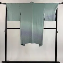 【美品】 羽織 身丈106.5cm 裄丈67cm M 地紋 ぼかし柄 薄緑 正絹 逸品 【中古】