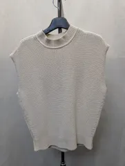 19 ユニクロ アイボリー ニット ベスト m