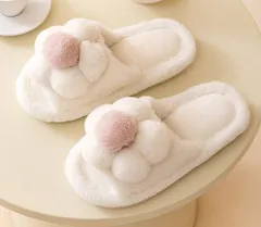 スリッパ ホワイト もこもこ ふわふわ 超可愛い ファー  あったか 防寒 滑り止め付き 室内用 レディース 癒し系 プレゼント　冬